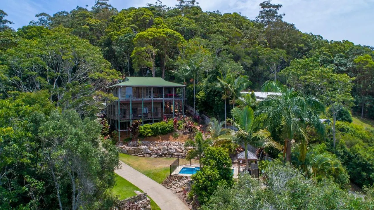 The Junglehouse Noosa Villa Doonan Australia